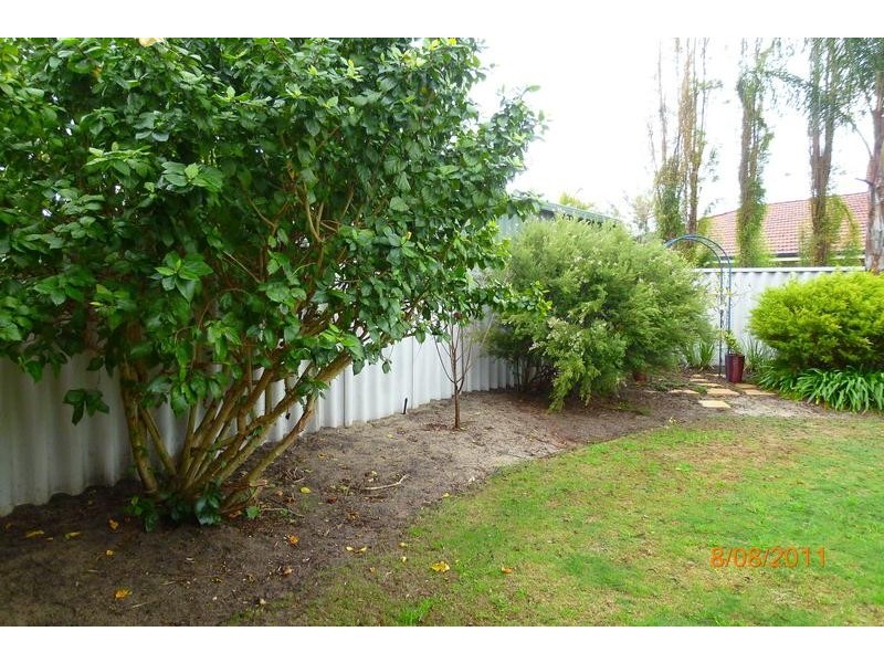 132 Brenchley Drive, Atwell WA 6164