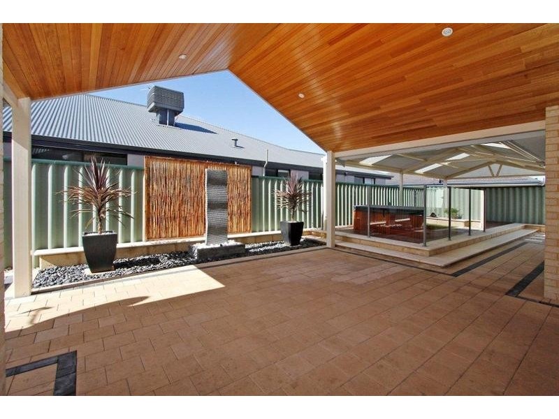 30 Freycinet Circuit, Aubin Grove WA 6164