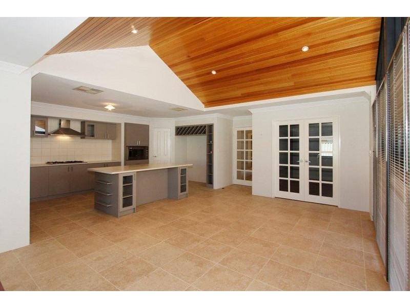 30 Freycinet Circuit, Aubin Grove WA 6164