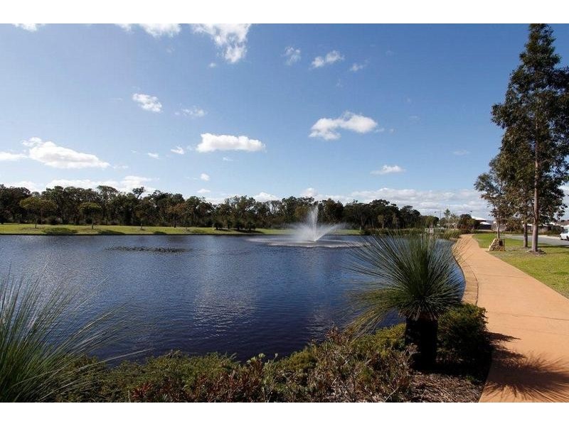 30 Freycinet Circuit, Aubin Grove WA 6164