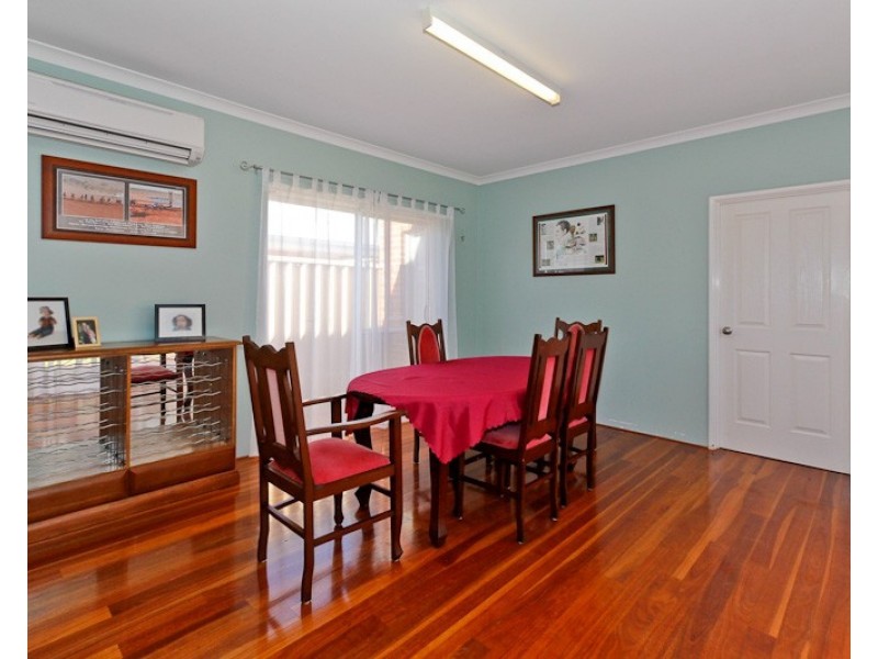 57 Aurora Drive, Atwell WA 6164