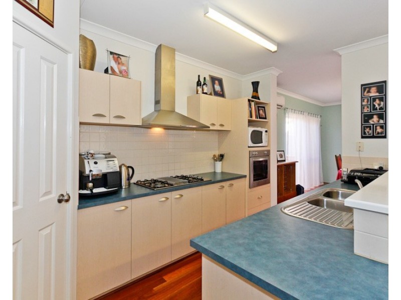 57 Aurora Drive, Atwell WA 6164