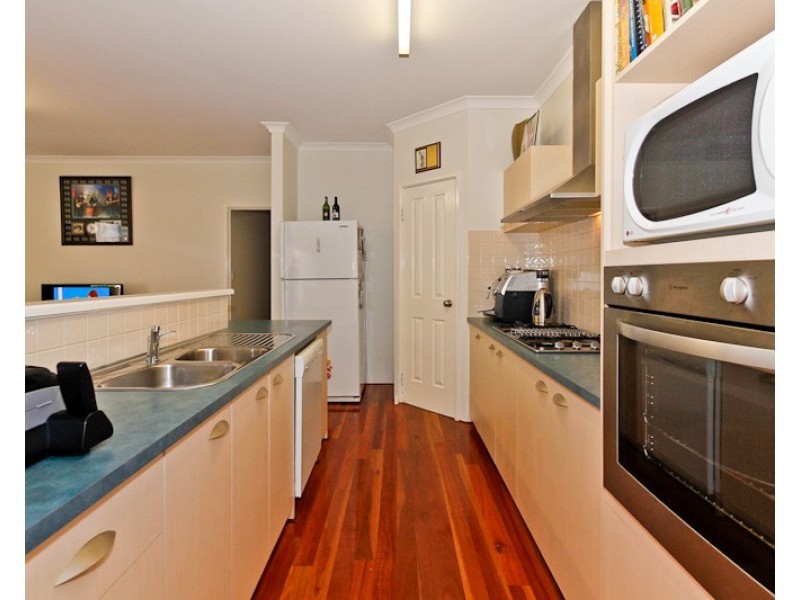57 Aurora Drive, Atwell WA 6164