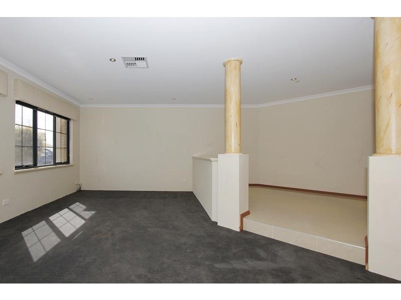 23 Honeyeater Street, Beeliar WA 6164