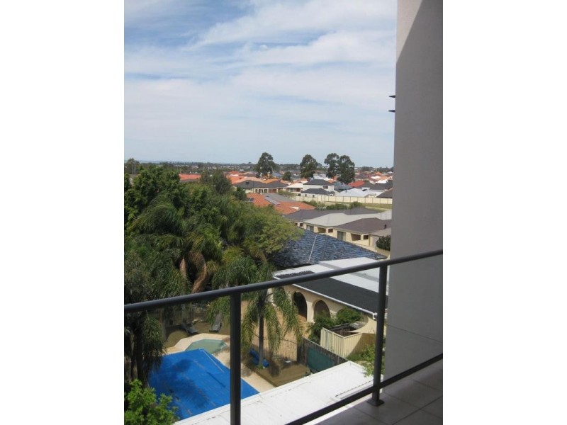 34/6 Ibera Way, Success WA 6164