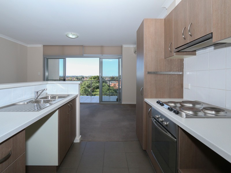 41/6 Ibera Way, Success WA 6164