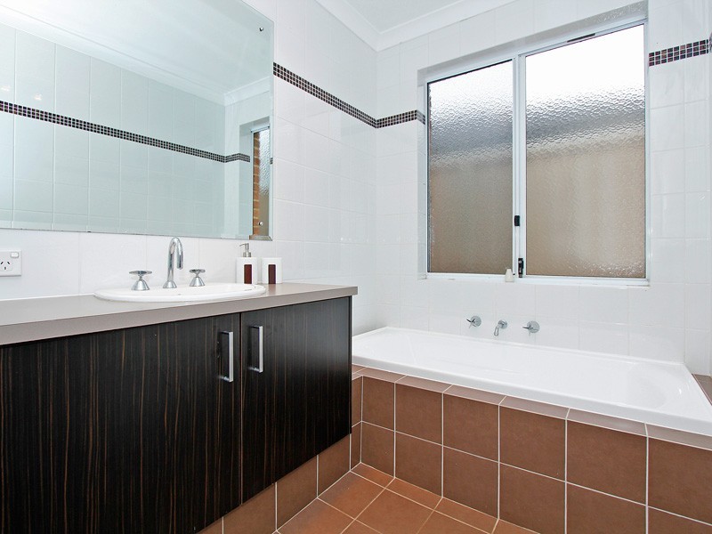 14 Bondi Way, Aubin Grove WA 6164