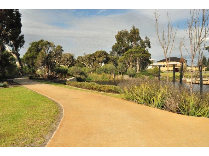 45 Whitehorse Drive, Harrisdale WA 6112