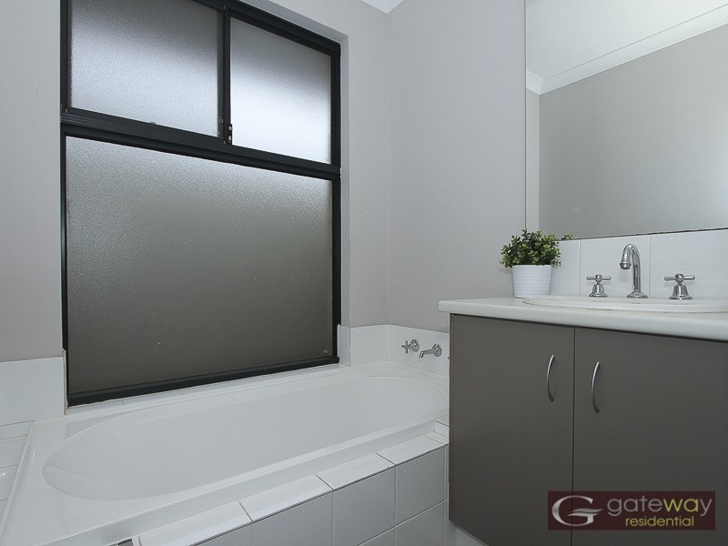 3/3 Peppermint Gardens, Aubin Grove WA 6164