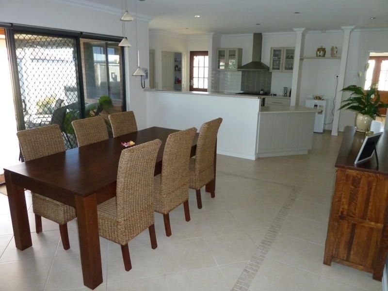 305 Wentworth Parade, Success WA 6164