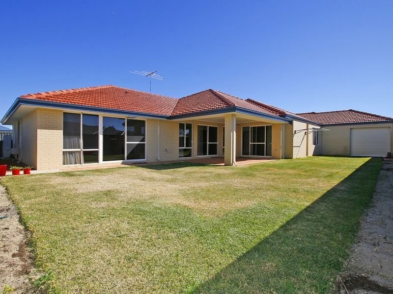 9 Annandale Way, Harrisdale WA 6112