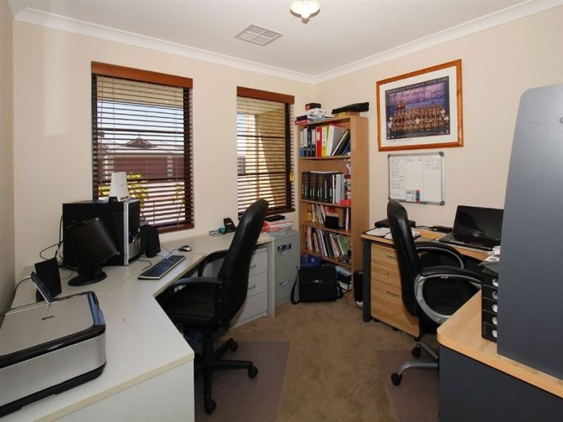 9 Brindabella Avenue, Aubin Grove WA 6164