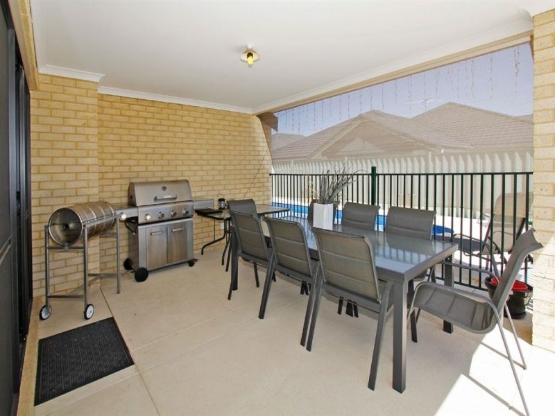 9 Brindabella Avenue, Aubin Grove WA 6164
