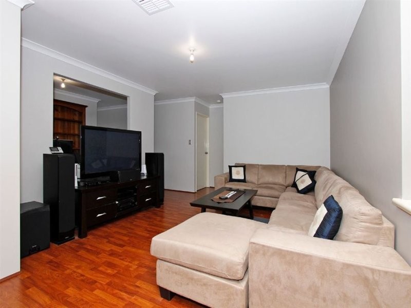 13 Wimbledon Street, Bertram WA 6167