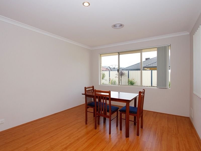 29 St Joseph Fairway, Success WA 6164