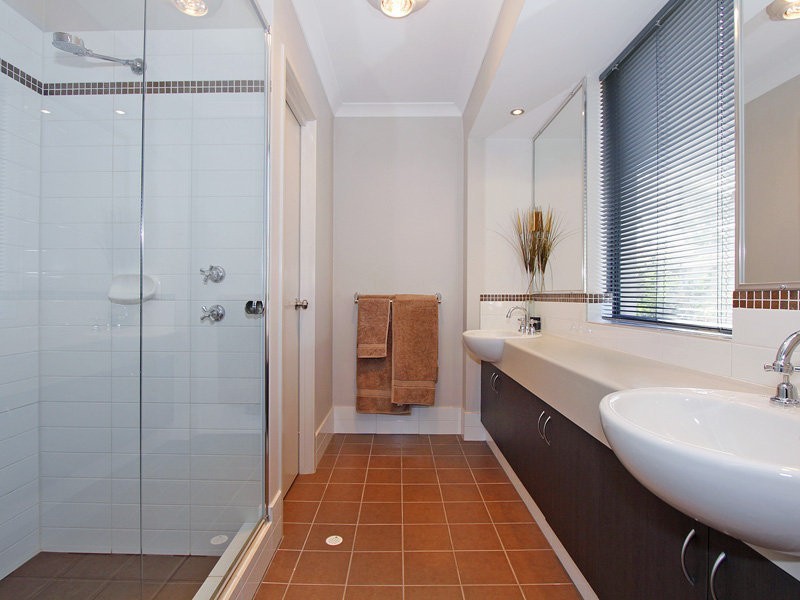 164 Glen Iris Drive, Jandakot WA 6164