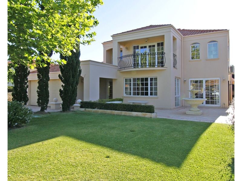 123 Glen Iris Drive, Jandakot WA 6164