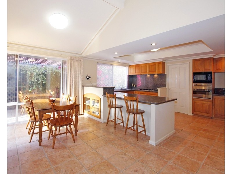 123 Glen Iris Drive, Jandakot WA 6164