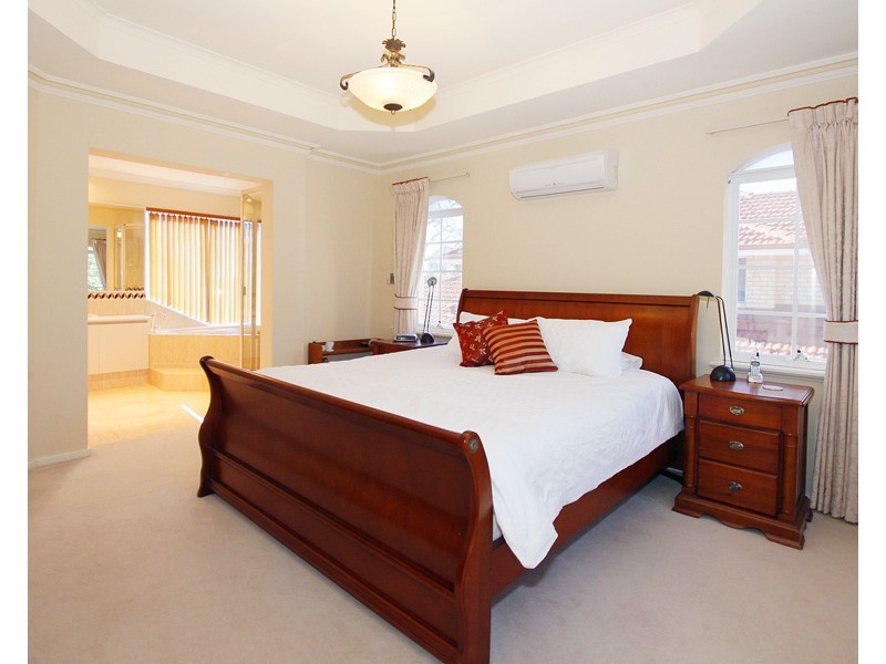 123 Glen Iris Drive, Jandakot WA 6164