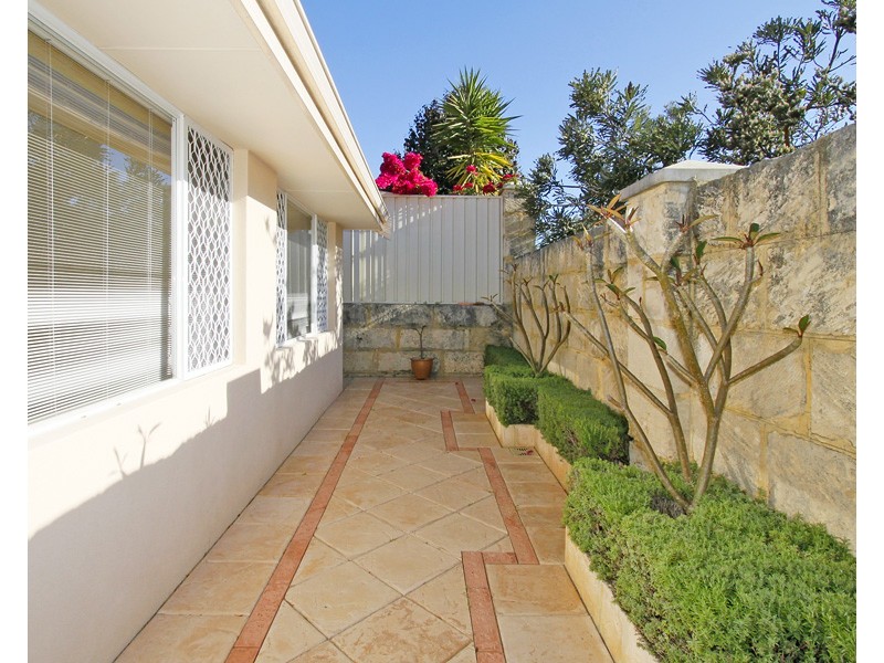 123 Glen Iris Drive, Jandakot WA 6164