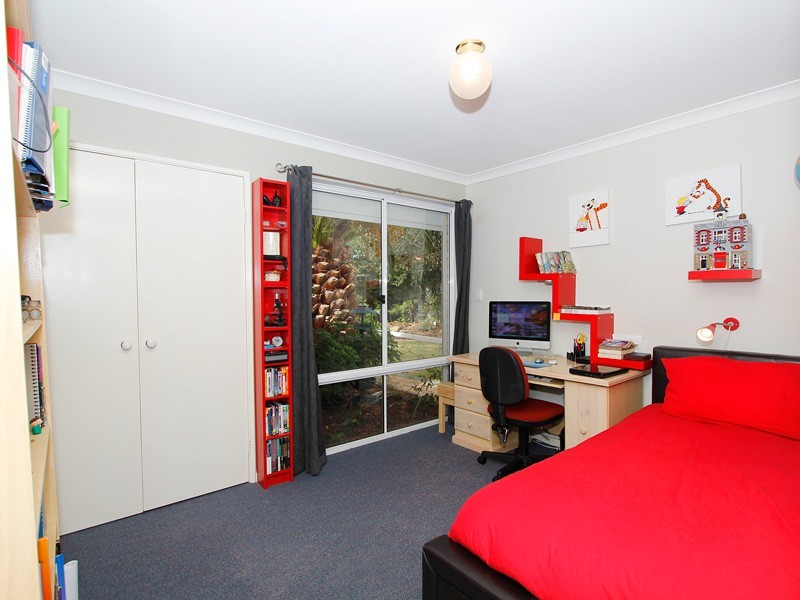 8 Bodella Gardens, Atwell WA 6164