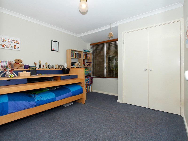 8 Bodella Gardens, Atwell WA 6164