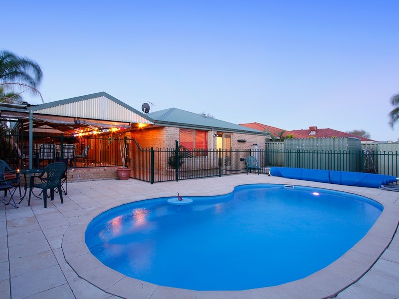 34 Molloy Circuit, Atwell WA 6164