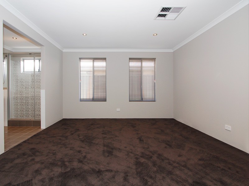 11 Kudos Circuit, Harrisdale WA 6112