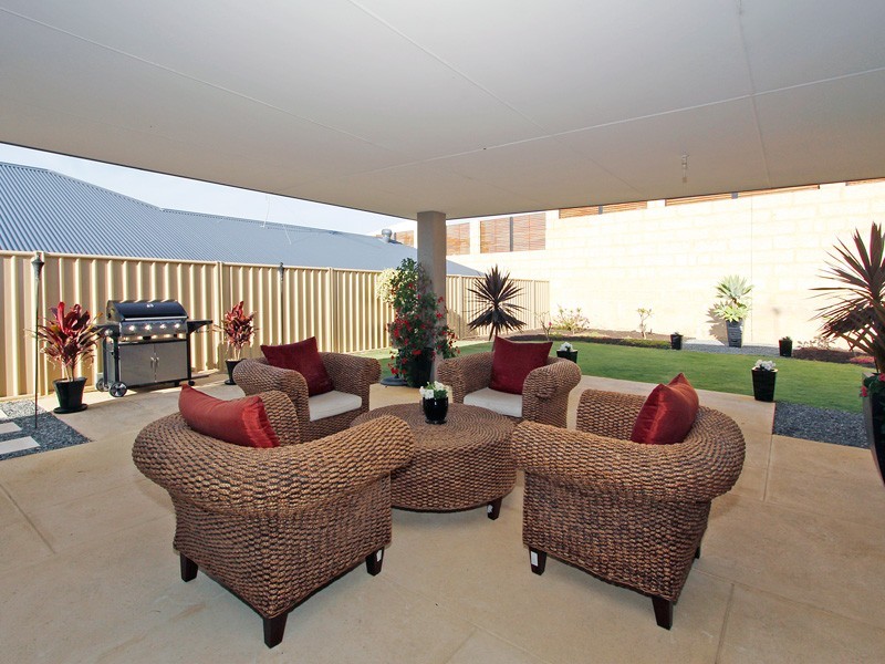 11 Samphire Turn, Beeliar WA 6164