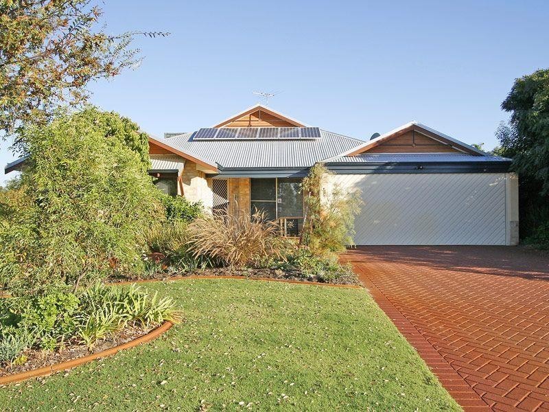 3 Belvoir Crescent, Orelia WA 6167
