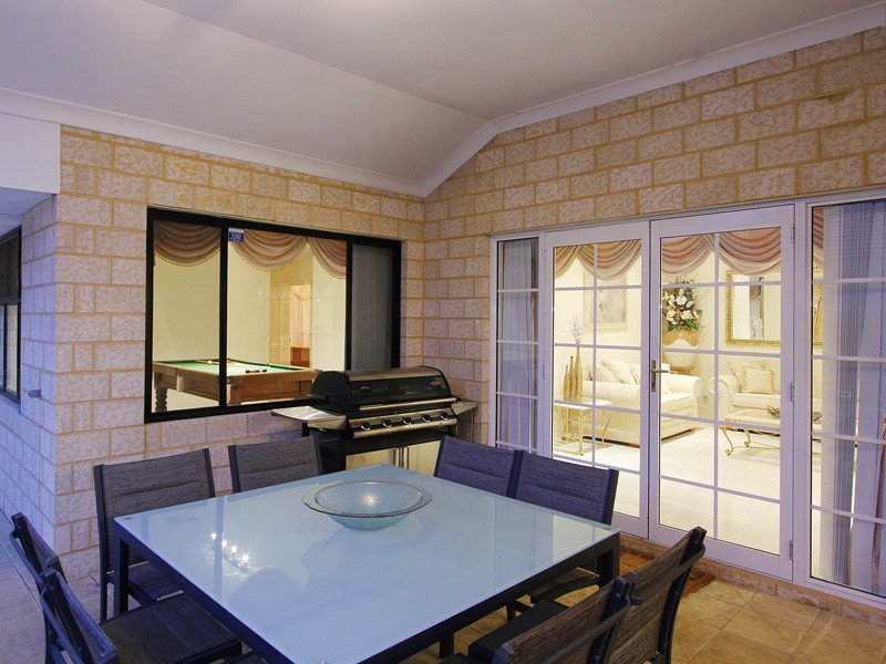 3 Aurora Drive, Atwell WA 6164