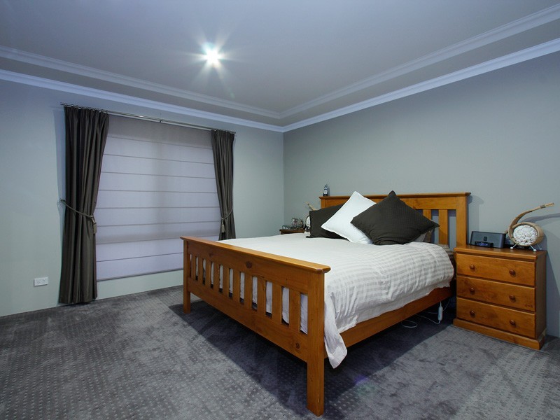 10 Peregrine Circle, Beeliar WA 6164