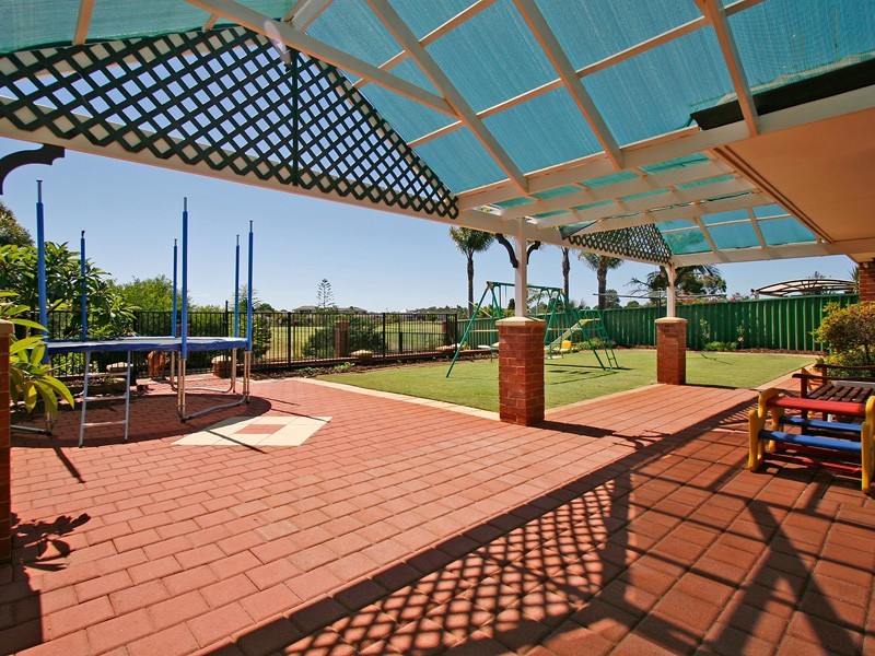 10 Hartwell Parade, Jandakot WA 6164