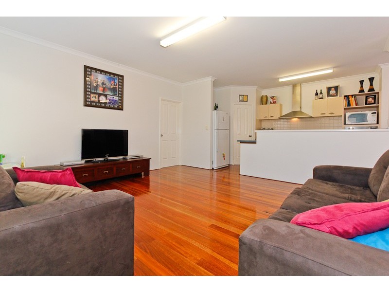 57 Aurora Drive, Atwell WA 6164