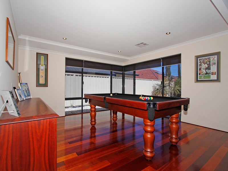 3 Isaac Street, Hammond Park WA 6164