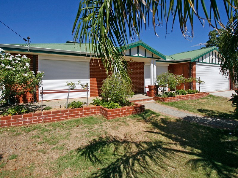 21 Wilkes Street, Hamilton Hill WA 6163