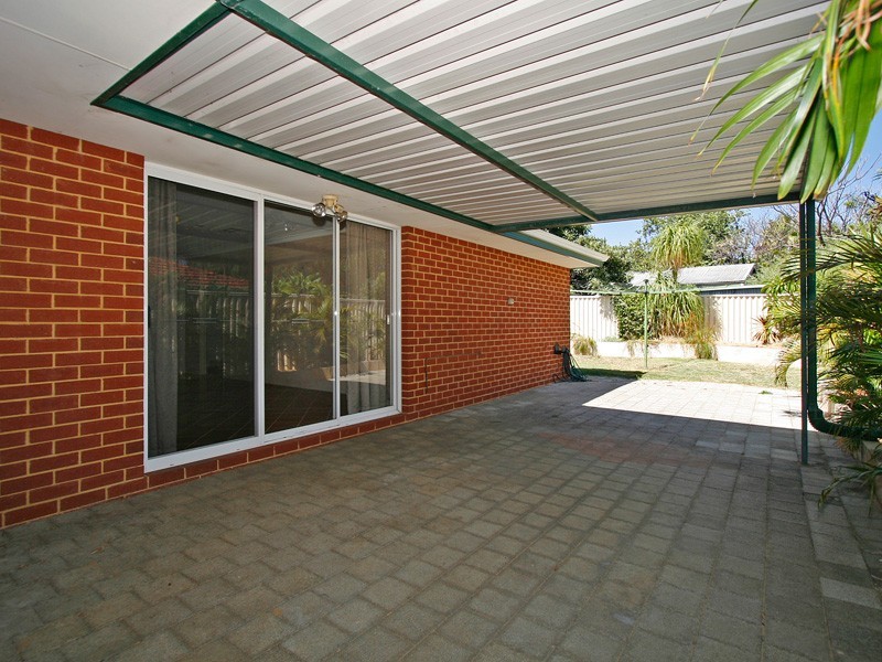 21 Wilkes Street, Hamilton Hill WA 6163