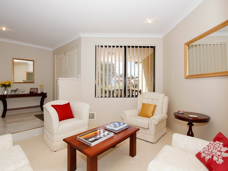 64 Folland Parade, Atwell WA 6164