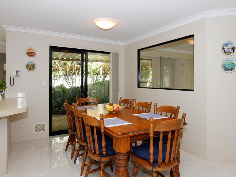 64 Folland Parade, Atwell WA 6164
