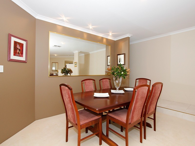64 Folland Parade, Atwell WA 6164