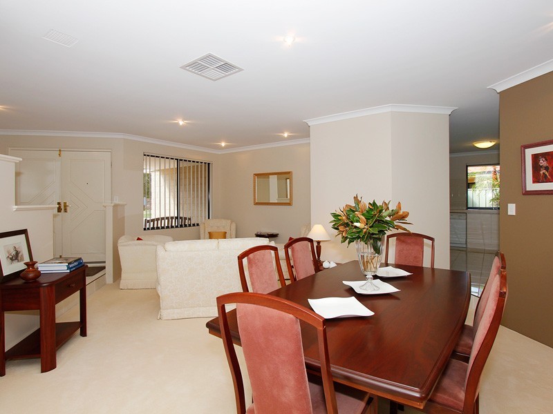64 Folland Parade, Atwell WA 6164