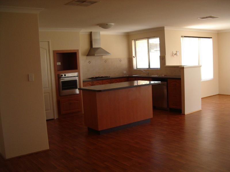 31 Domain Circle, Success WA 6164