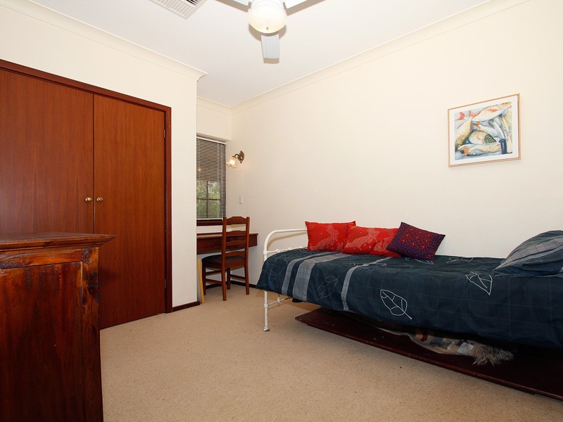 10 Lakes Way, Jandakot WA 6164