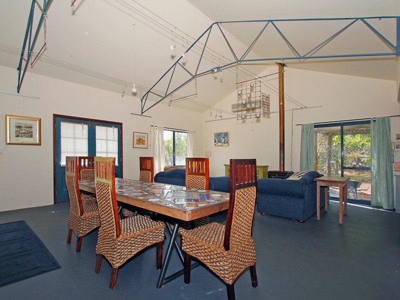 10 Lakes Way, Jandakot WA 6164