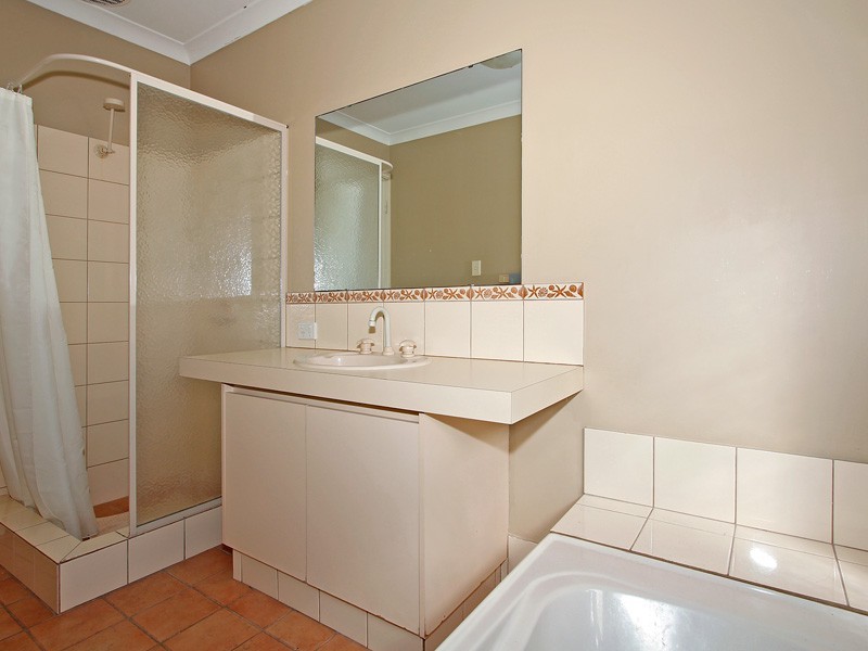 24 Veneta Circuit, Atwell WA 6164