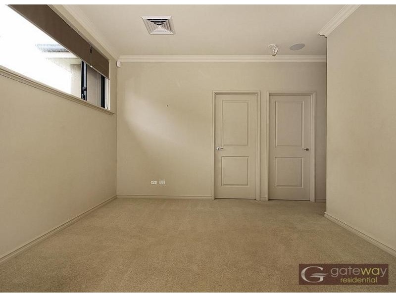 B/18 McCallum Crescent, Ardross WA 6153