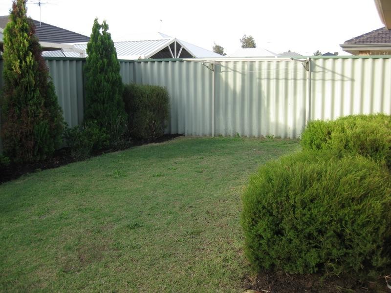 18 Freycinet Circuit, Aubin Grove WA 6164