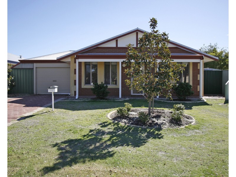 6 Tozer Loop, Atwell WA 6164