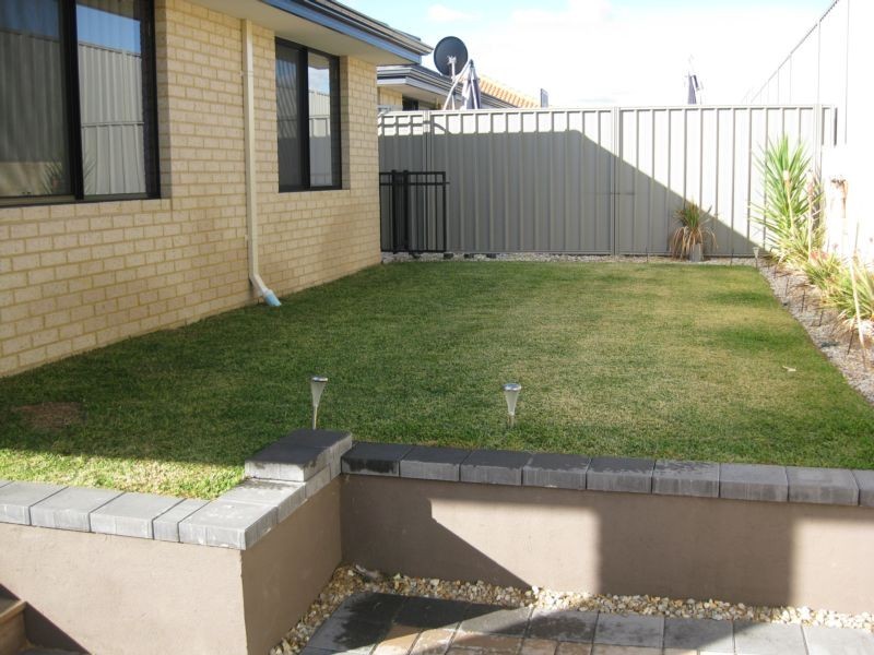 37 Bologna Gardens, Aubin Grove WA 6164