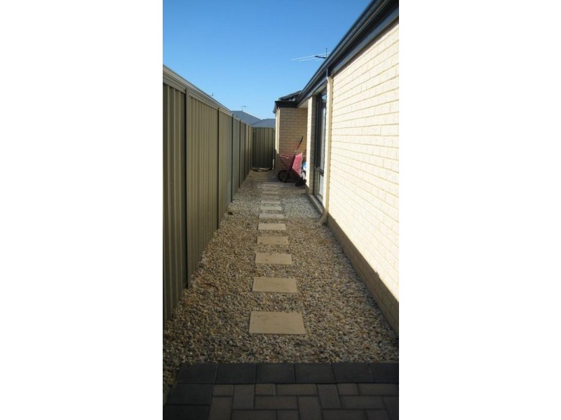 37 Bologna Gardens, Aubin Grove WA 6164